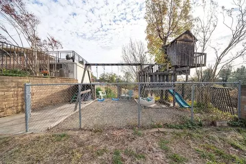 610 Oleta Dr, Redding, CA 96003 photo 66