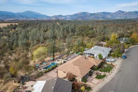 610 Oleta Dr, Redding, CA 96003 photo 21