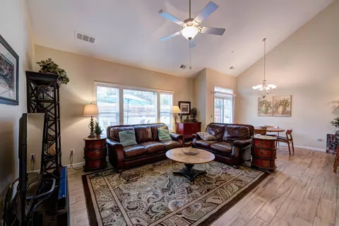 3101 Sinaloa Trl, Redding, CA 96002 photo 4
