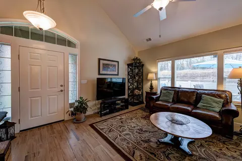 3101 Sinaloa Trl, Redding, CA 96002 photo 2