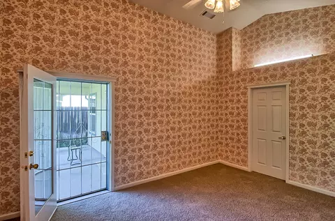 302 Mammoth Path, Redding, CA 96003 photo 10