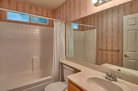 302 Mammoth Path, Redding, CA 96003 photo 15