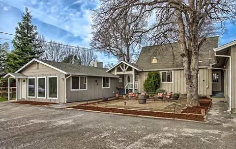 11425 Eden Dr, Redding, CA 96003 photo 3