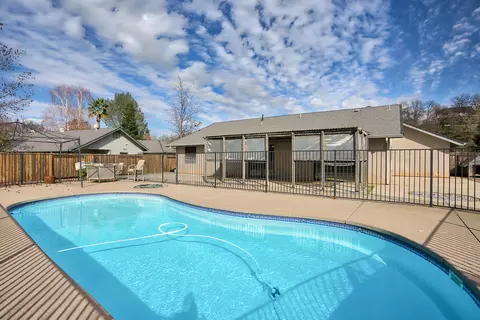 11314 Rugby Hill Dr, Redding, CA 96003 photo 2