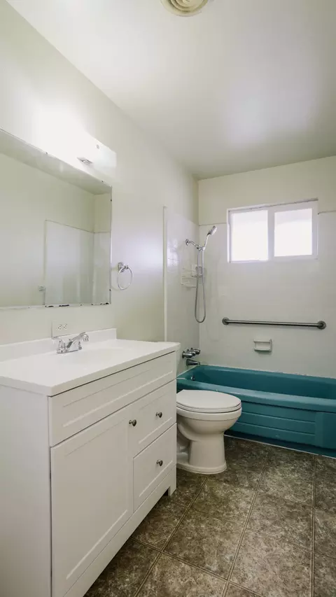 2883 Robert Ct, Redding, CA 96002 photo 12