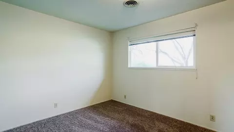 2883 Robert Ct, Redding, CA 96002 photo 15