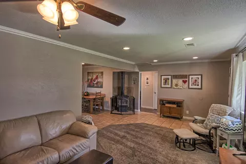 2042 Venus Way, Redding, CA 96002 photo 6