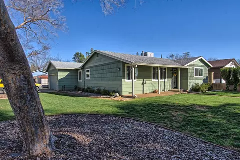 2042 Venus Way, Redding, CA 96002 photo 4