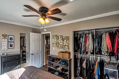 2042 Venus Way, Redding, CA 96002 photo 19