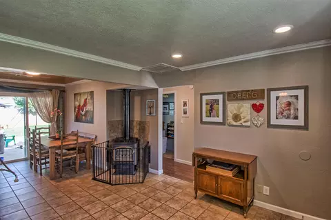 2042 Venus Way, Redding, CA 96002 photo 9