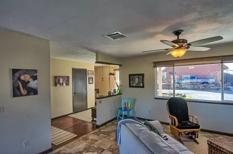 22095 Loop Dr, Redding, CA 96003 photo 5