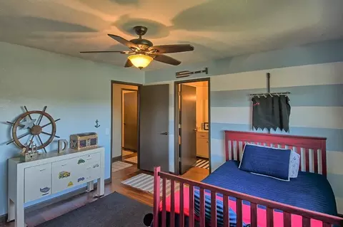 22095 Loop Dr, Redding, CA 96003 photo 18