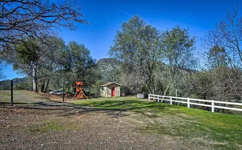 22095 Loop Dr, Redding, CA 96003 photo 37