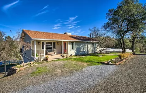 22095 Loop Dr, Redding, CA 96003 photo 1