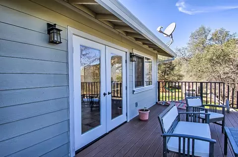 22095 Loop Dr, Redding, CA 96003 photo 15
