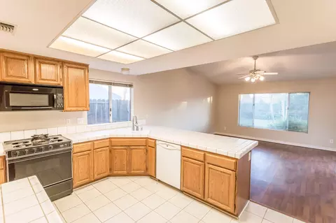 1921 Saltu Dr, Redding, CA 96002 photo 6