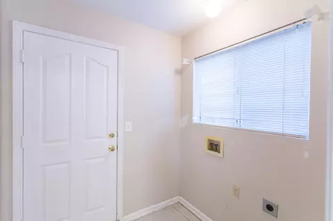 1921 Saltu Dr, Redding, CA 96002 photo 17