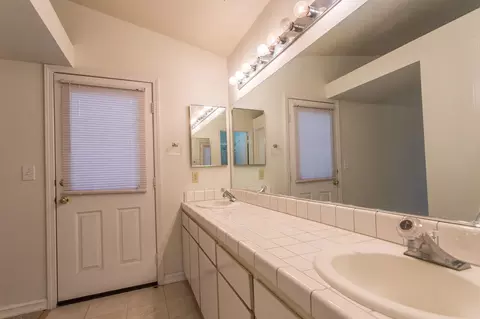1921 Saltu Dr, Redding, CA 96002 photo 15