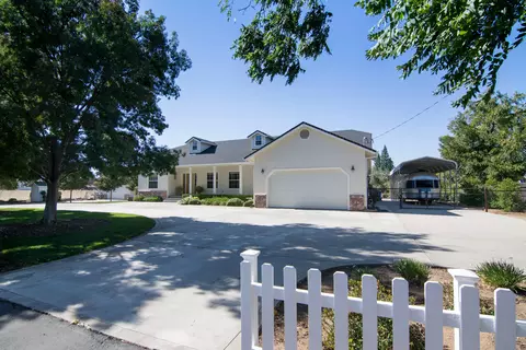 760 Lucknow Ave, Red Bluff, CA 96080 photo 3