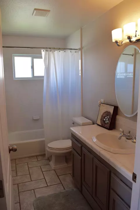 1305 Orange St, Red Bluff, CA 96080 photo 16