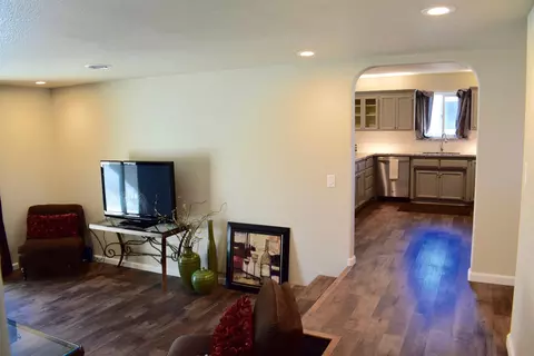 1305 Orange St, Red Bluff, CA 96080 photo 12