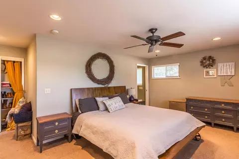 3340 Inverness St, Redding, CA 96002 photo 18
