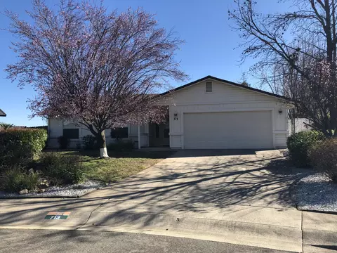 713 Covey Ct, Redding, CA 96003 photo 1