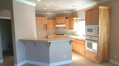 542 Fair Hill Dr, Redding, CA 96003 photo 9
