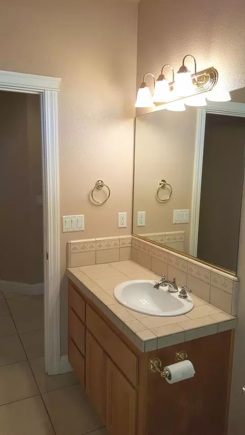 542 Fair Hill Dr, Redding, CA 96003 photo 12