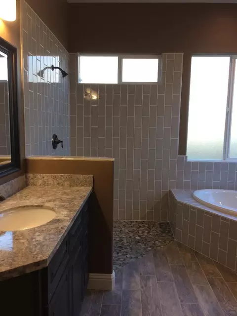 992 Fantenell Ct, Redding, CA 96003 photo 13