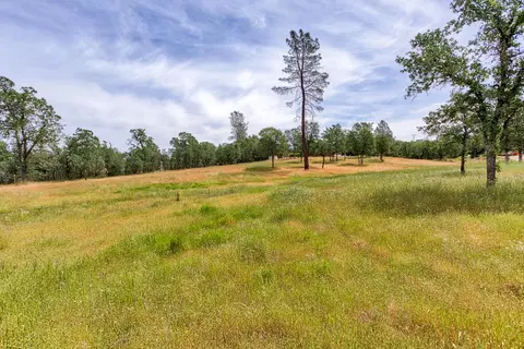 12786 Intermountain Rd, Redding, CA 96003 photo 54