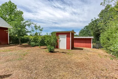 12786 Intermountain Rd, Redding, CA 96003 photo 44