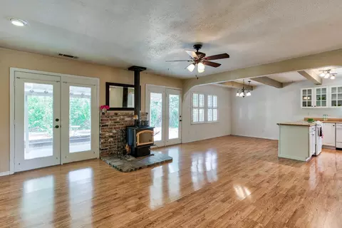 12786 Intermountain Rd, Redding, CA 96003 photo 4