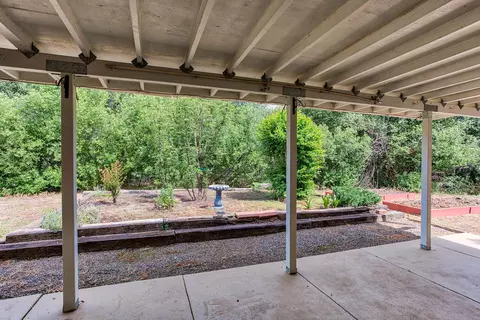 12786 Intermountain Rd, Redding, CA 96003 photo 43