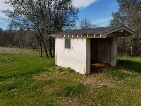 12786 Intermountain Rd, Redding, CA 96003 photo 69