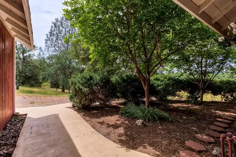 12786 Intermountain Rd, Redding, CA 96003 photo 56