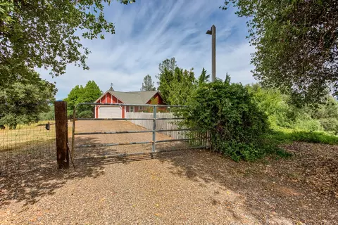 12786 Intermountain Rd, Redding, CA 96003 photo 35