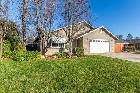 3331 Billings Dr, Redding, CA 96002 photo 1