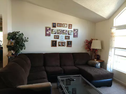 18611 Old Oasis Rd, Redding, CA 96003 photo 2