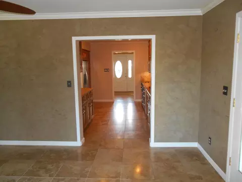1113 5th St, Redding, CA 96002 photo 6