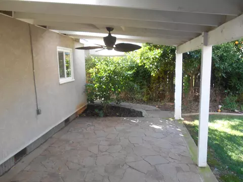 1113 5th St, Redding, CA 96002 photo 14