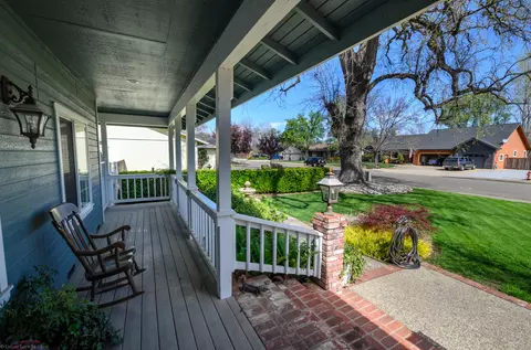 3033 Park Pl, Anderson, CA 96007 photo 5