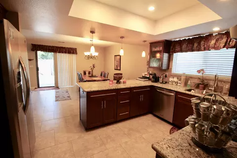 1120 Woodland, Redding, CA 96002 photo 11