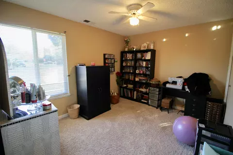 1120 Woodland, Redding, CA 96002 photo 18