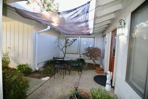 1120 Woodland, Redding, CA 96002 photo 4
