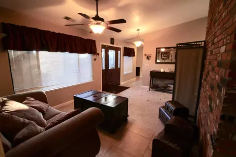 1120 Woodland, Redding, CA 96002 photo 7