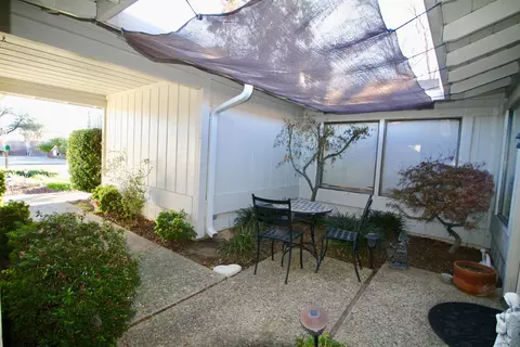 1120 Woodland, Redding, CA 96002 photo 2