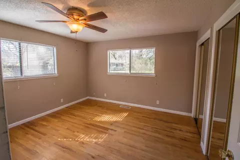 2591 S Waverly Ave, Redding, CA 96001 photo 9