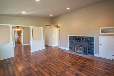2591 S Waverly Ave, Redding, CA 96001 photo 4