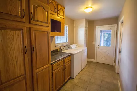 2591 S Waverly Ave, Redding, CA 96001 photo 7